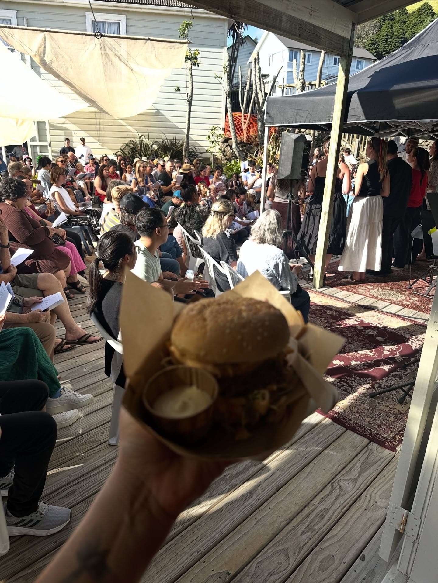 Carols on the Deck, Valley Road