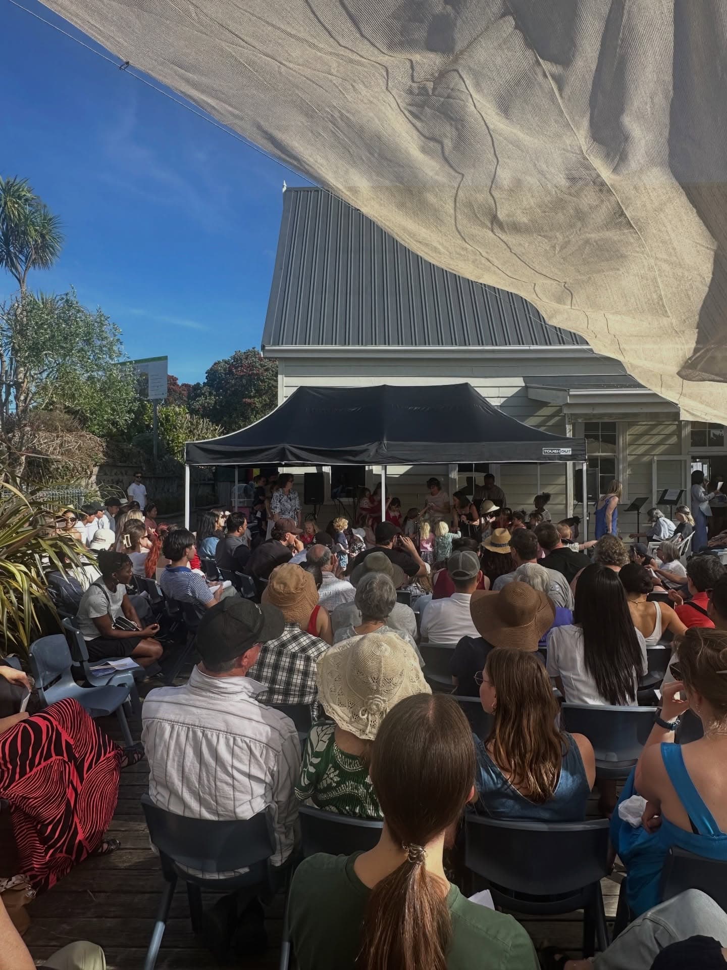 Carols on the Deck, photo 3